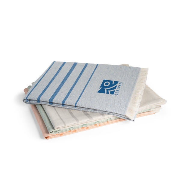CAPLAN. Multifunctional towel