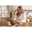 MOTT. Desk organizer with wireless charger